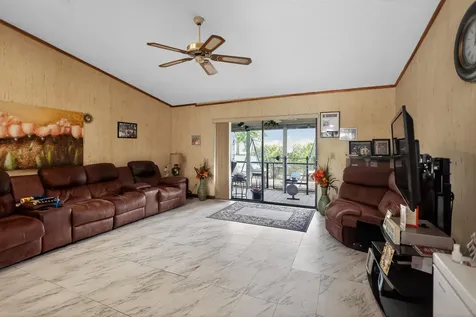 6126 Fairfield Circle Greenacres FL 33463