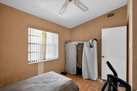 6126 Fairfield Circle Greenacres FL 33463