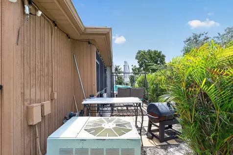 6126 Fairfield Circle Greenacres FL 33463