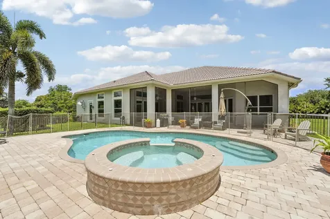 5835 Lago Del Sol Drive Lake Worth FL 33449