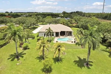 5835 Lago Del Sol Drive Lake Worth FL 33449
