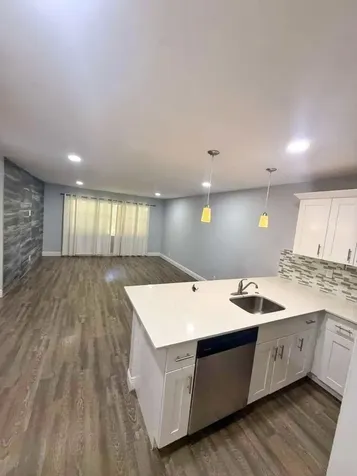 610 SE 2nd Avenue Deerfield Beach FL 33441