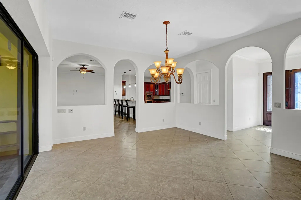 5811 NW Blue Bonnet Court Port St Lucie FL 34986