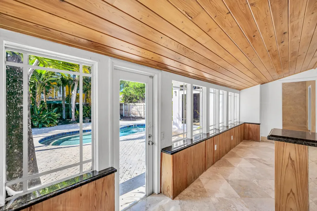 1413 NE 4th Court Fort Lauderdale FL 33301