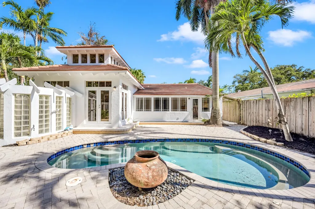 1413 NE 4th Court Fort Lauderdale FL 33301