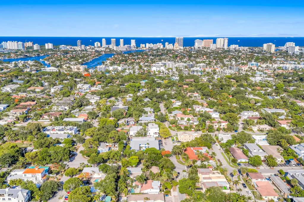 1413 NE 4th Court Fort Lauderdale FL 33301