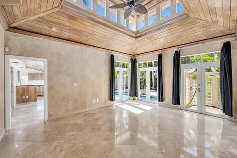 1413 NE 4th Court Fort Lauderdale FL 33301