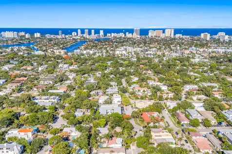1413 NE 4th Court Fort Lauderdale FL 33301