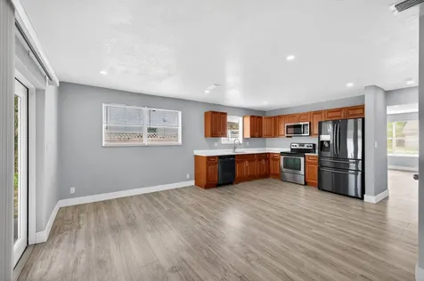 5424 SW 44th Terrace Dania Beach FL 33314