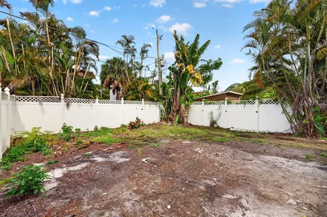 5424 SW 44th Terrace Dania Beach FL 33314