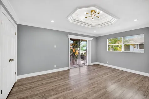 5424 SW 44th Terrace Dania Beach FL 33314