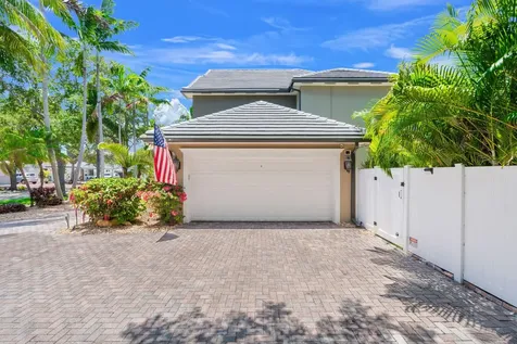 633 NE 20th Street Wilton Manors FL 33305