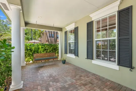 633 NE 20th Street Wilton Manors FL 33305