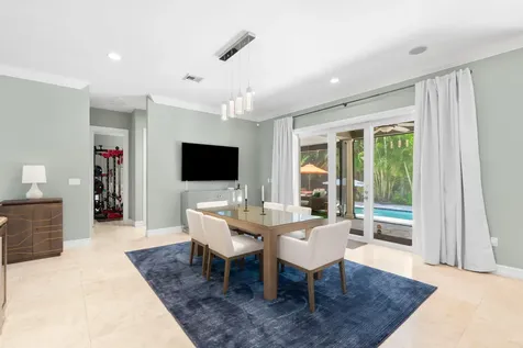 633 NE 20th Street Wilton Manors FL 33305