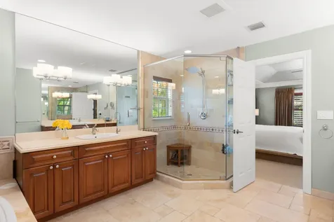 633 NE 20th Street Wilton Manors FL 33305