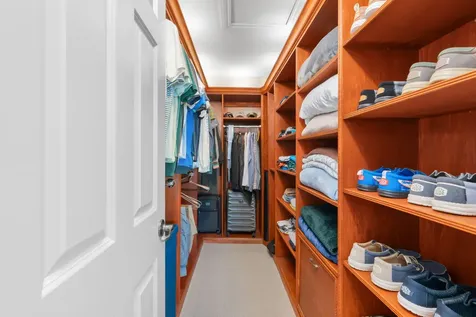 633 NE 20th Street Wilton Manors FL 33305