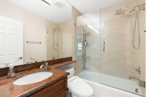 633 NE 20th Street Wilton Manors FL 33305