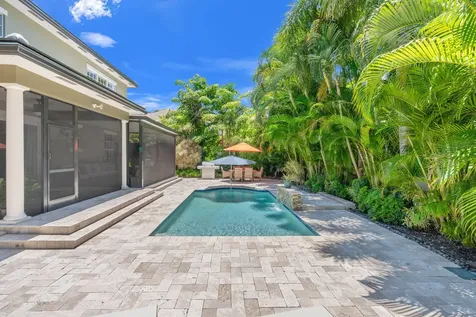 633 NE 20th Street Wilton Manors FL 33305