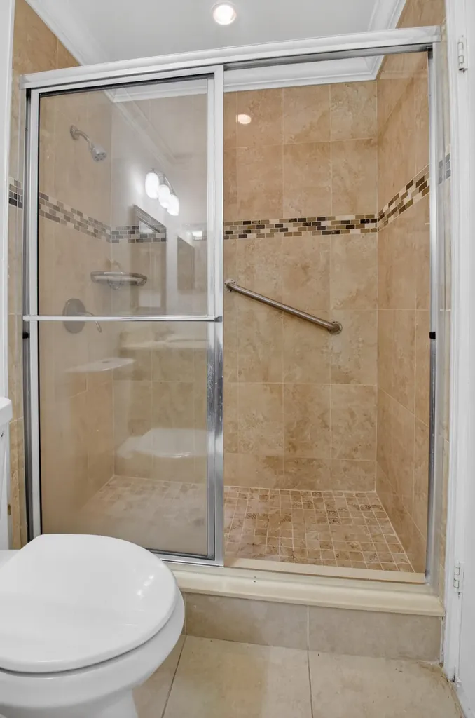 506 E Capri Road Delray Beach FL 33484