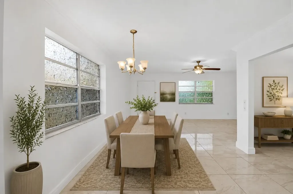 506 E Capri Road Delray Beach FL 33484