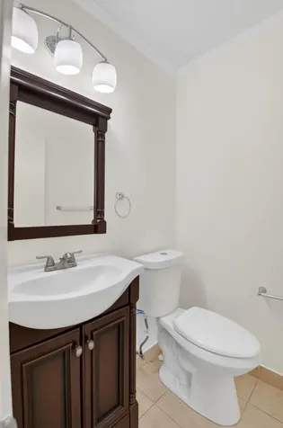 506 E Capri Road Delray Beach FL 33484