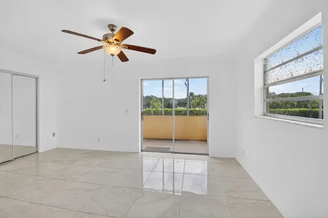 506 E Capri Road Delray Beach FL 33484