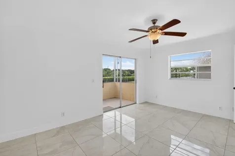 506 E Capri Road Delray Beach FL 33484