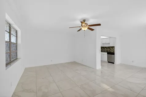 506 E Capri Road Delray Beach FL 33484