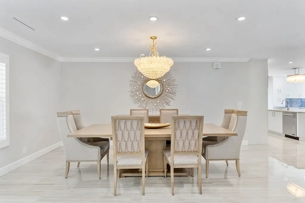 831 Dover Street Boca Raton FL 33487