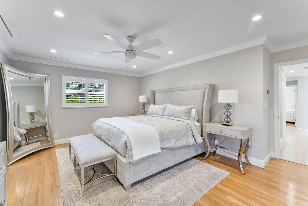 831 Dover Street Boca Raton FL 33487