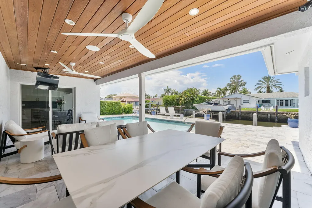 831 Dover Street Boca Raton FL 33487