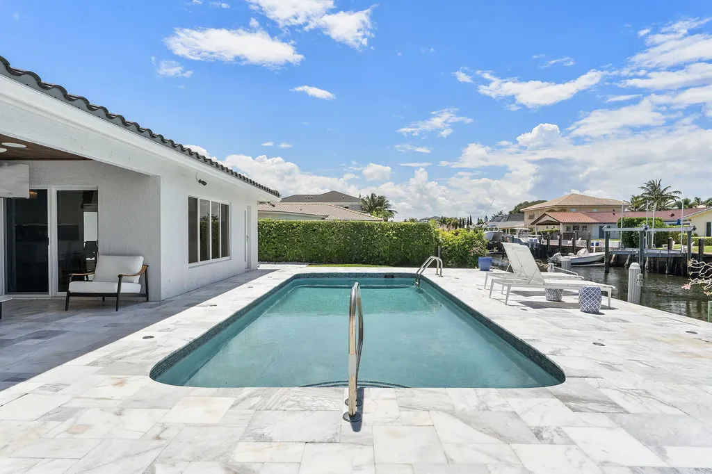831 Dover Street Boca Raton FL 33487