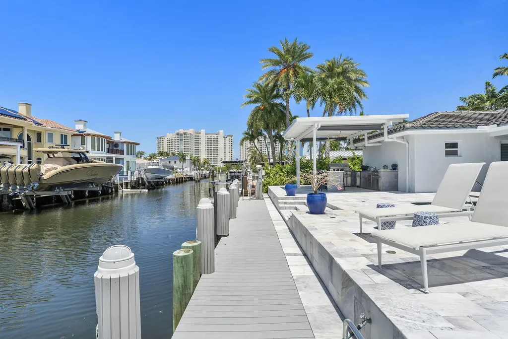 831 Dover Street Boca Raton FL 33487