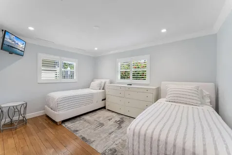 831 Dover Street Boca Raton FL 33487