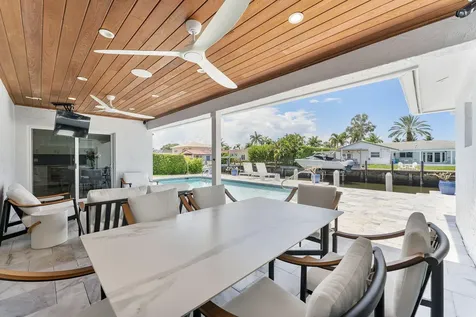 831 Dover Street Boca Raton FL 33487