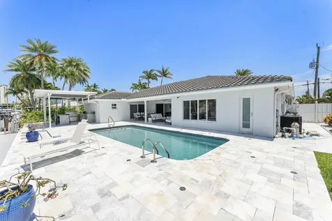 831 Dover Street Boca Raton FL 33487