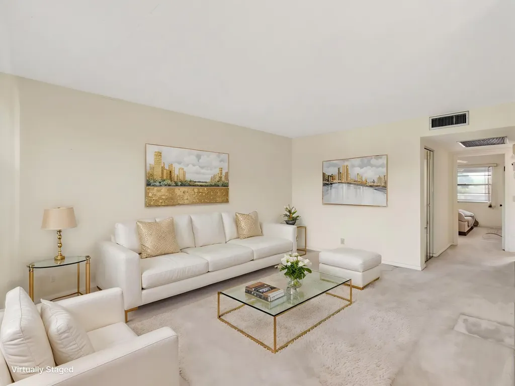 3044 Lincoln C Boca Raton FL 33434