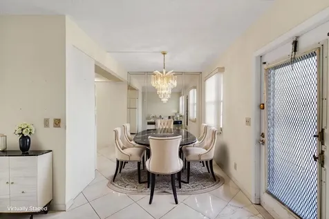 3044 Lincoln Boca Raton FL 33434