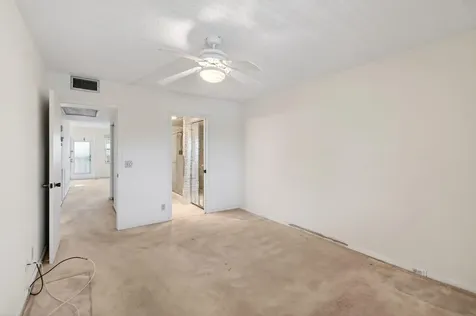 3044 Lincoln Boca Raton FL 33434