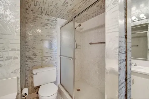 3044 Lincoln Boca Raton FL 33434