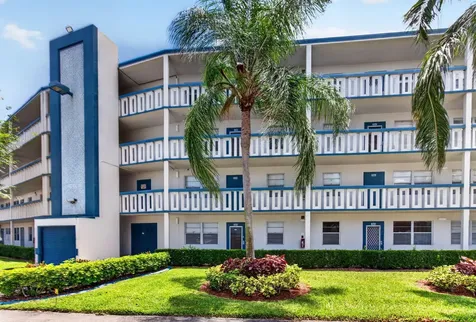 3044 Lincoln Boca Raton FL 33434