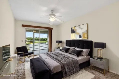 3044 Lincoln Boca Raton FL 33434