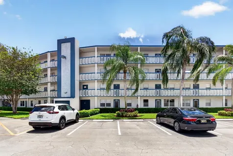 3044 Lincoln Boca Raton FL 33434