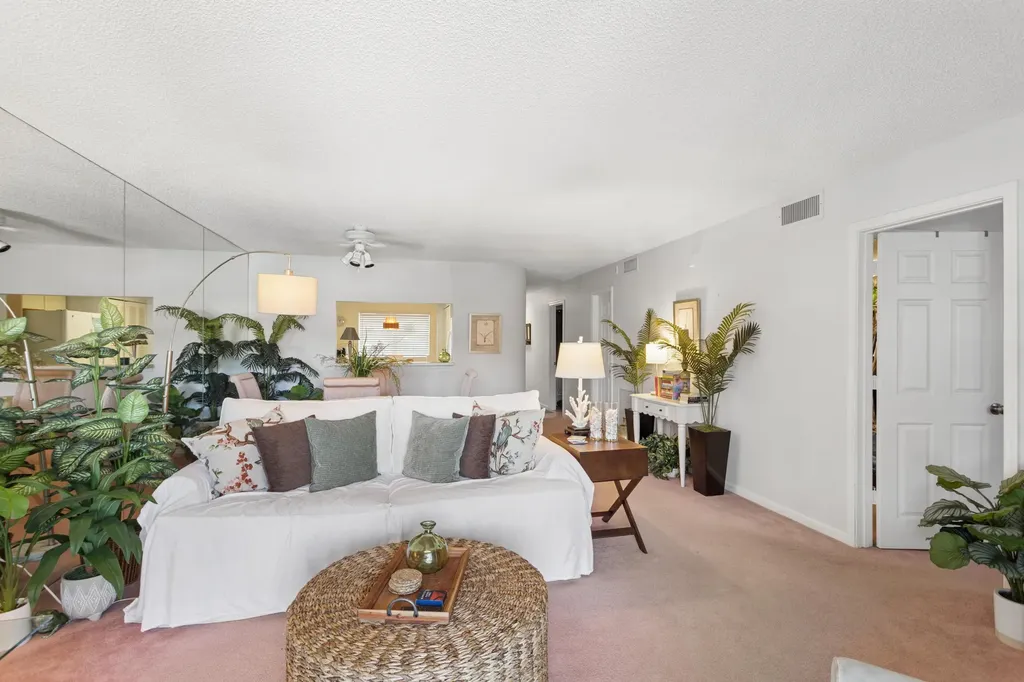 2751 NE 15th Street Fort Lauderdale FL 33304