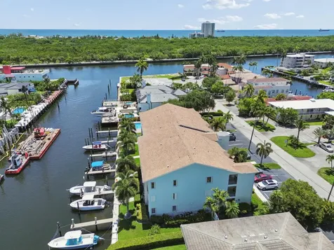 2751 NE 15th Street Fort Lauderdale FL 33304