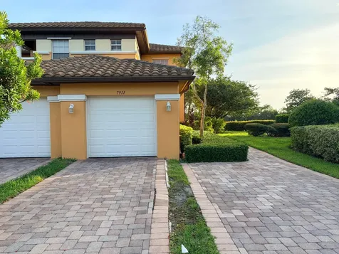 7911 NW 128th Lane Parkland FL 33076