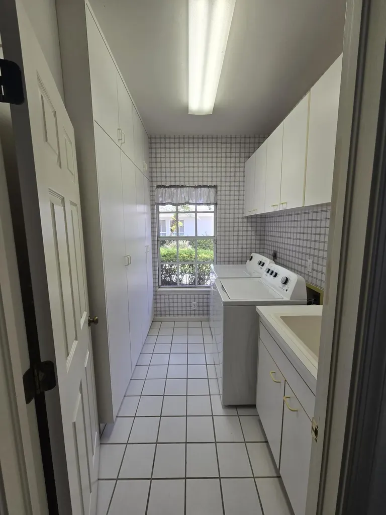 7338 Pine Creek Way Port St Lucie FL 34986