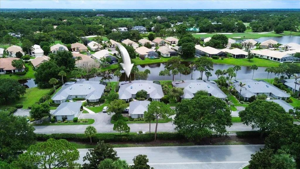 7338 Pine Creek Way Port St Lucie FL 34986