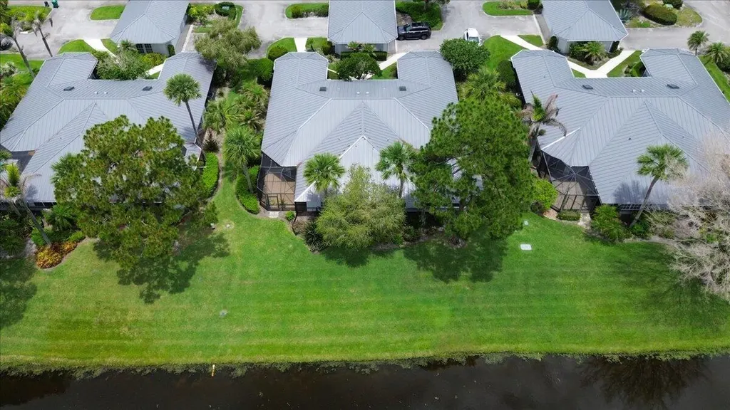7338 Pine Creek Way Port St Lucie FL 34986