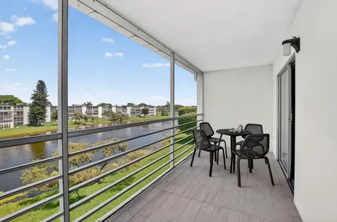 4024 Guildford E Boca Raton FL 33434